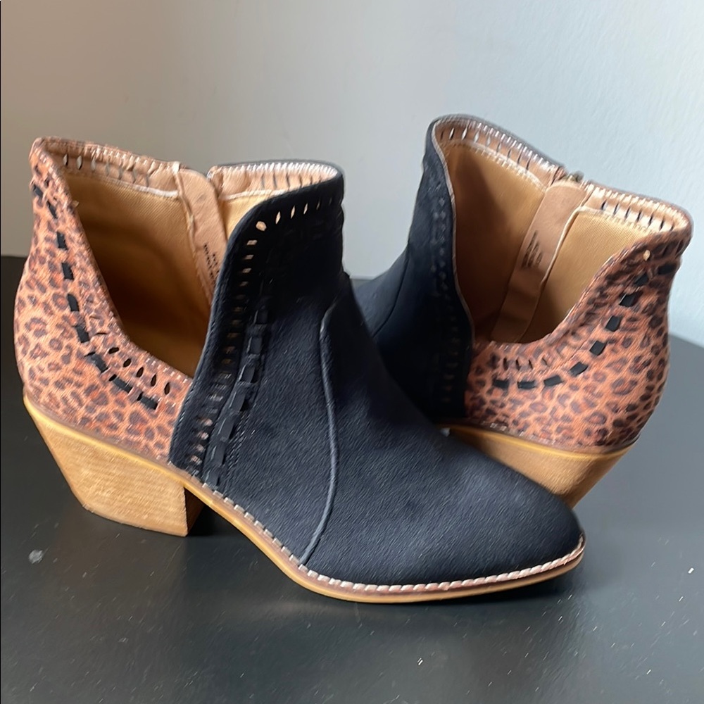 Stylish Black and Leopard Ankle Boots